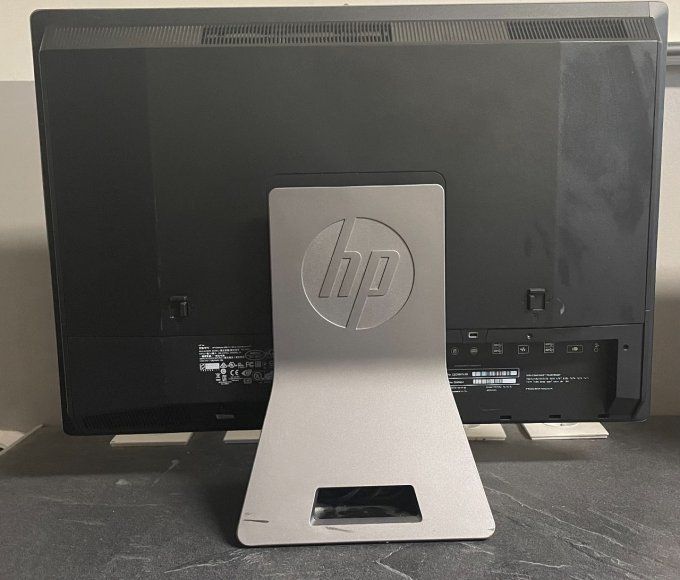 HP tout en 1 ELITEONE 800 G1  23" CORE I7  128 SSD WIFI WEBCAM windows 11 pro