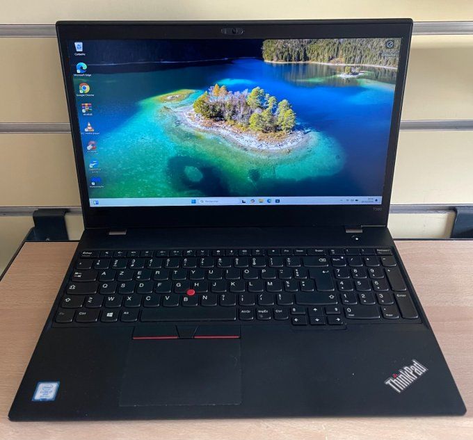 Lenovo Thinkpad T580 15,6" i7  16Go  256Go SSD AZERTY - Français -Windows 11 pro -