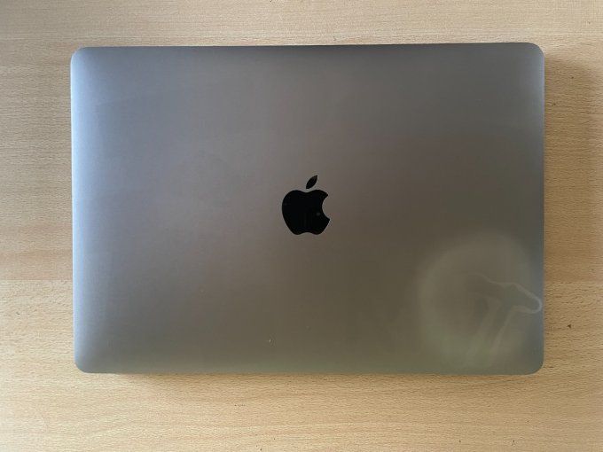 MacBook Pro 13" Retina (2017) - Core i5 2.3 GHz 1000Go SSD - 16Go AZERTY - Français - 